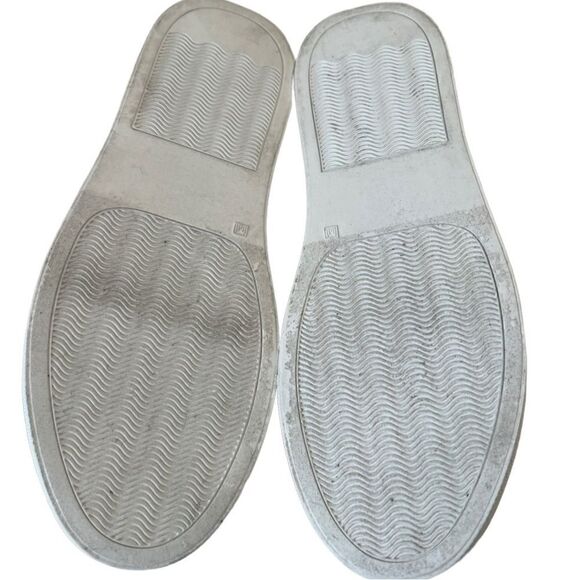 LOFT Olive Green Suede Eyelet Perforated Lace Up Sneaker Size 7.5 - Picture 5 of 10